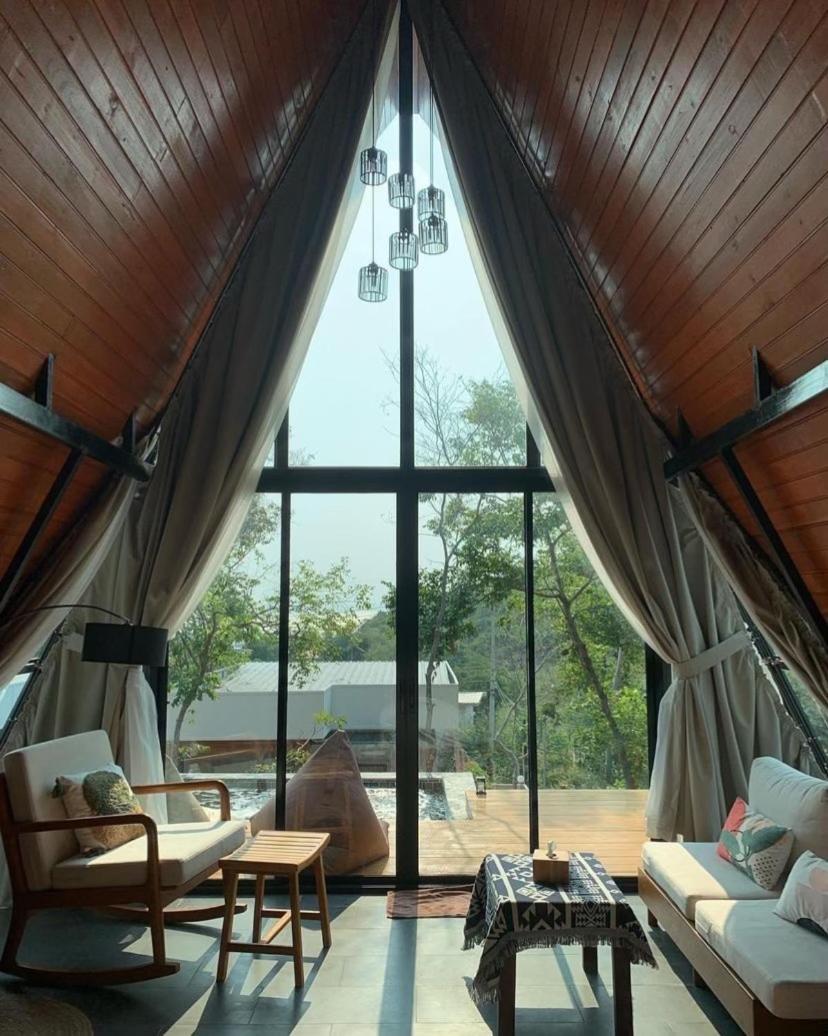 Phuzita Kohlarn-ภูศิตา เกาะล้าน Villa Exteriör bild