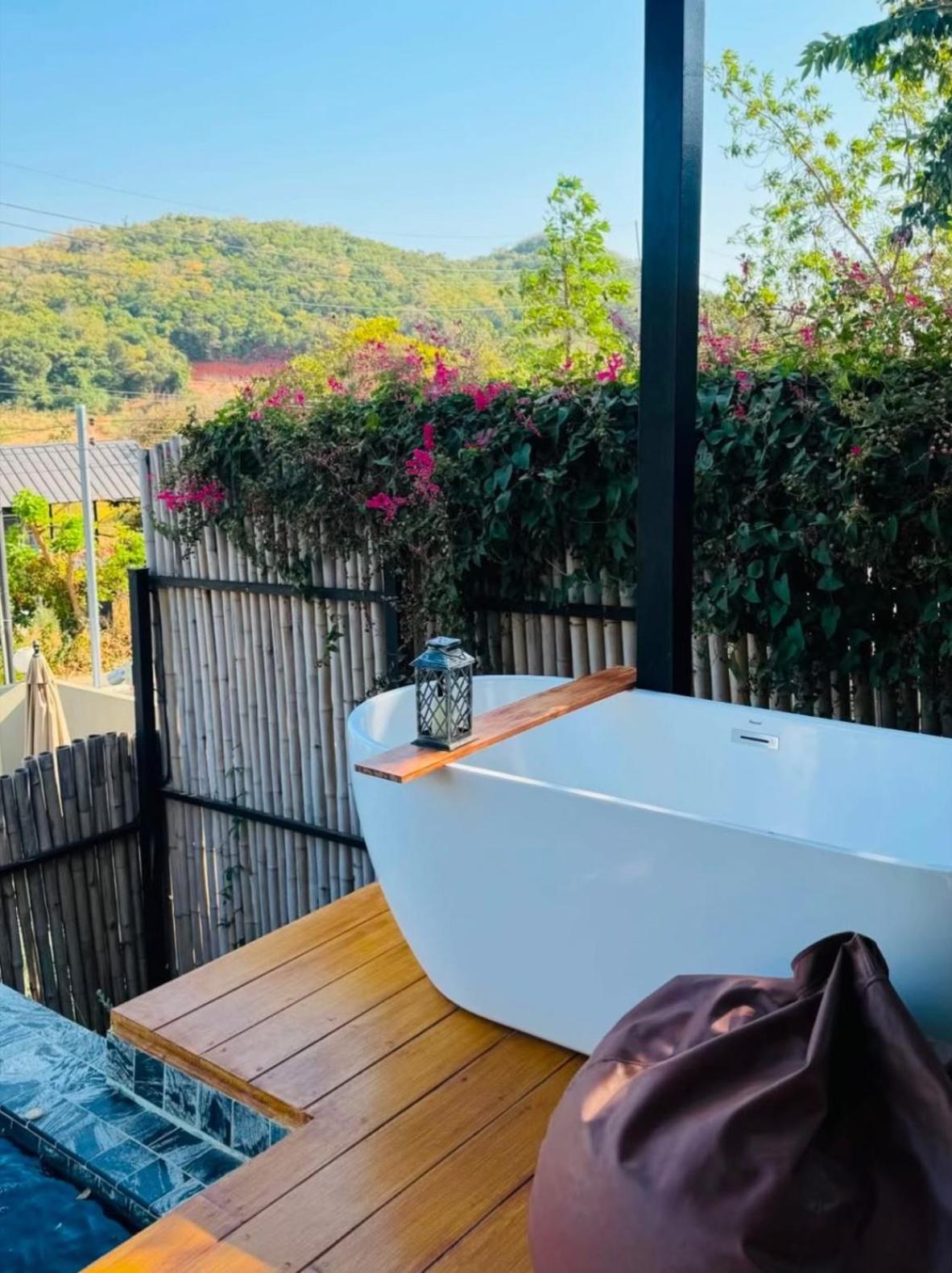 Phuzita Kohlarn-ภูศิตา เกาะล้าน Villa Exteriör bild